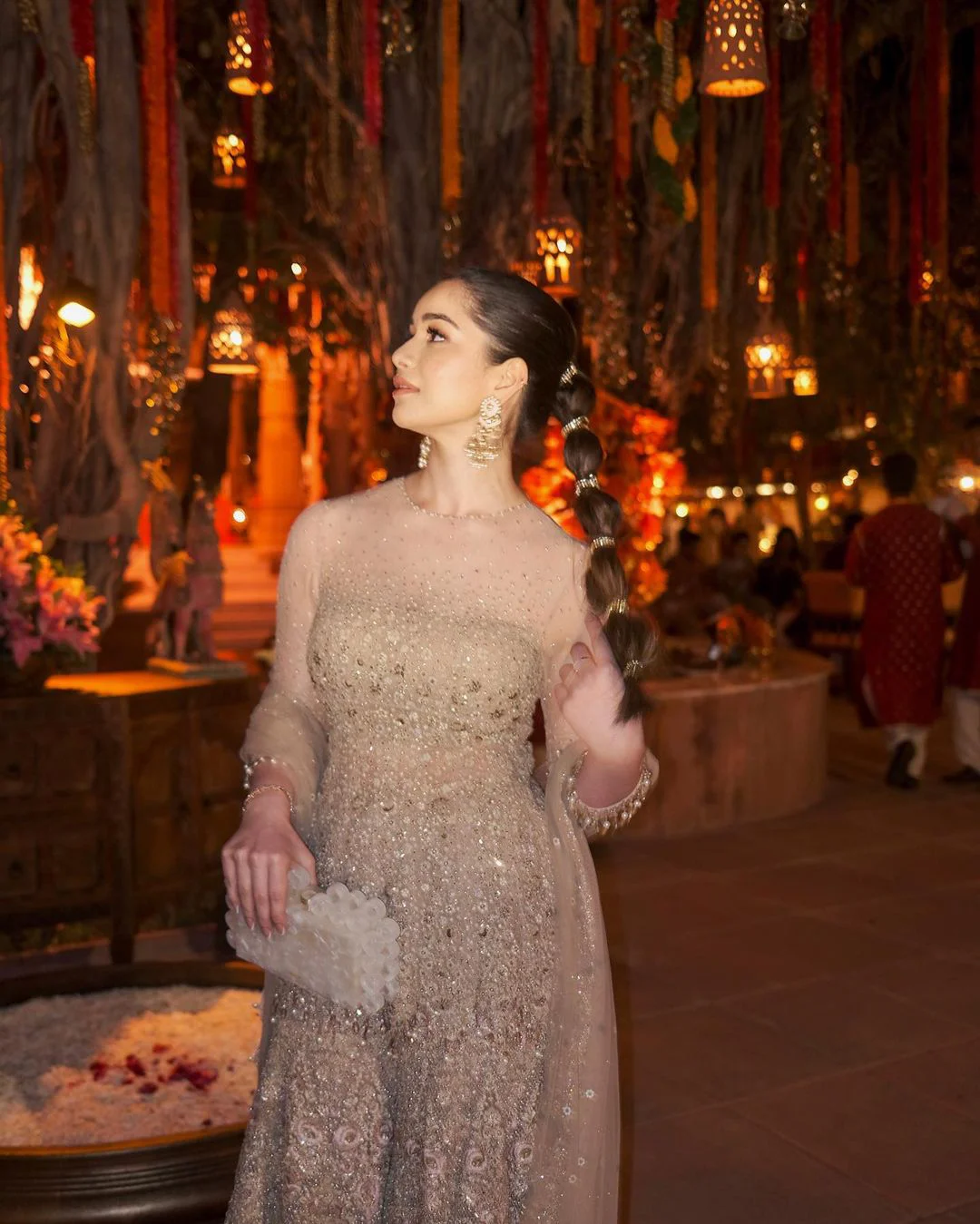 Sara Tendulkar shares her new Photos in instagram