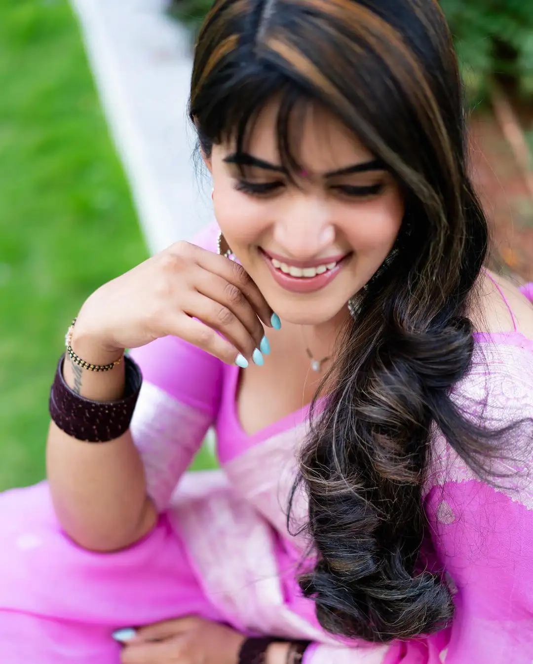 Sravanthi Chokarapu Cute Looks in Saree