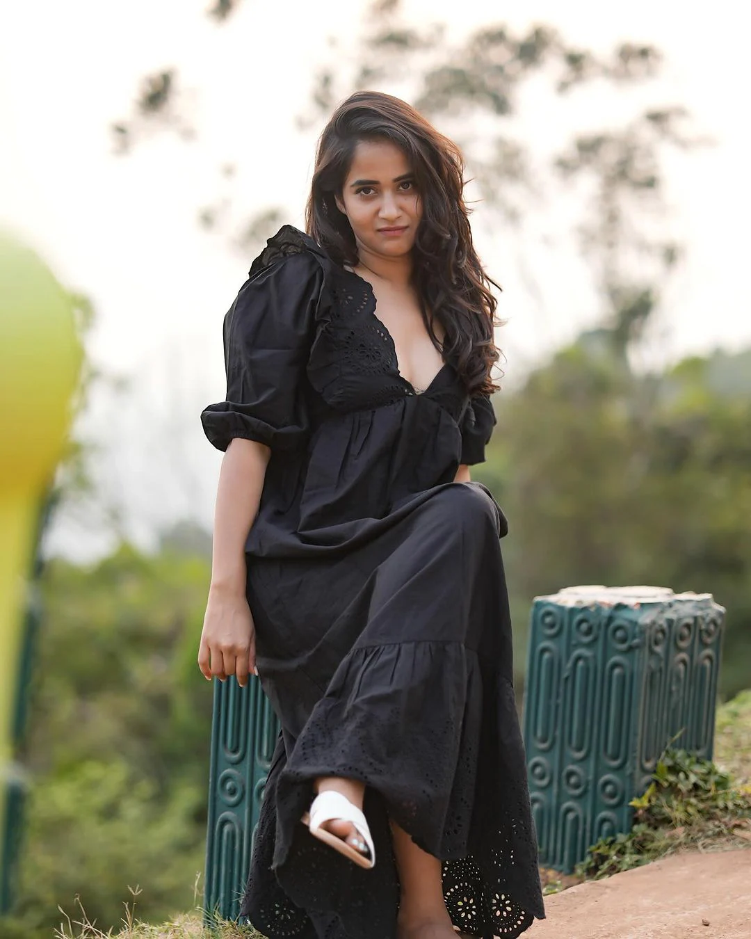 Telugu Youtuber Deepthi Sunaina Sizzling Photoshoot In morning light