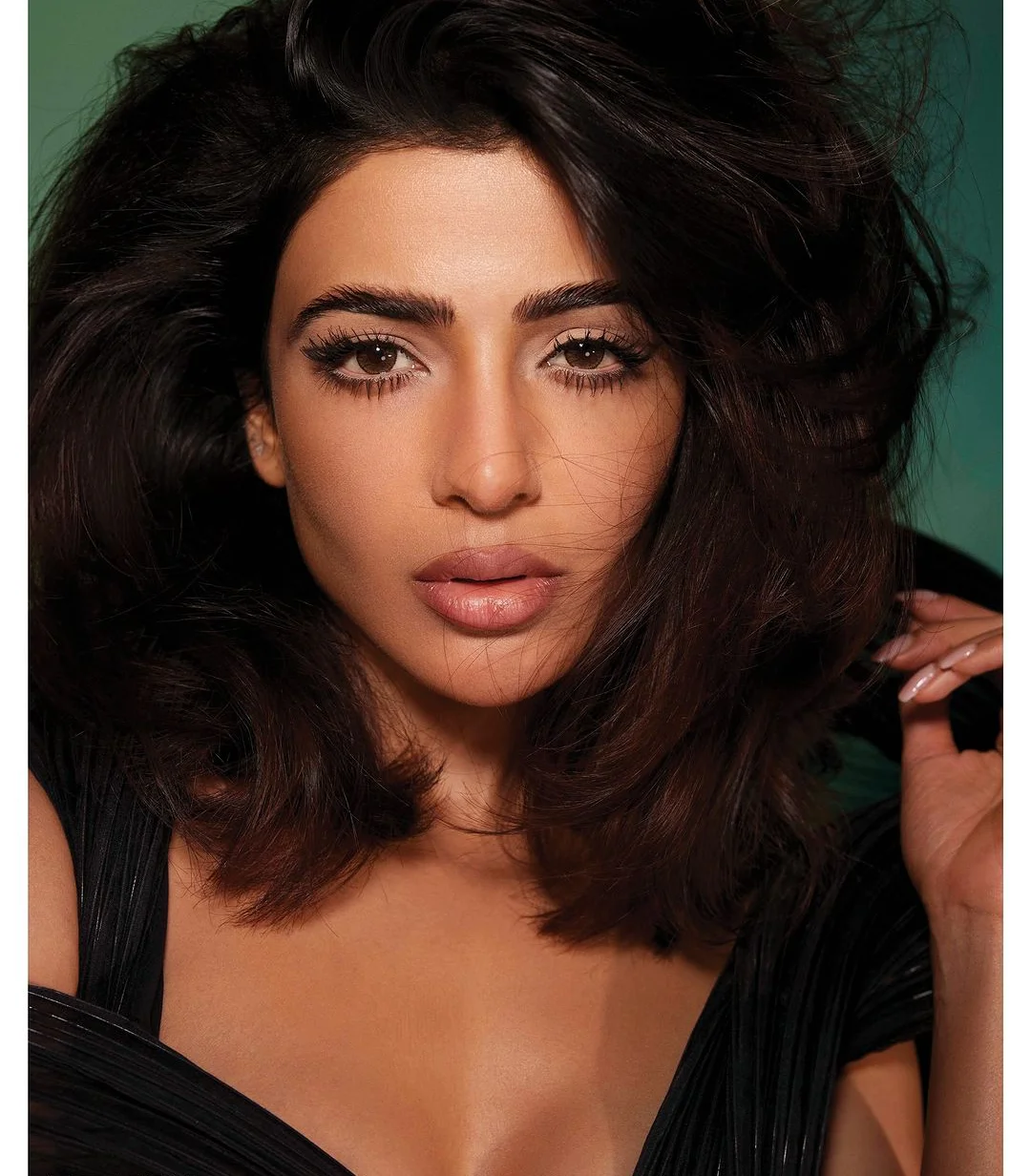 Tollywood Actress Samantha photos at magazine cover page