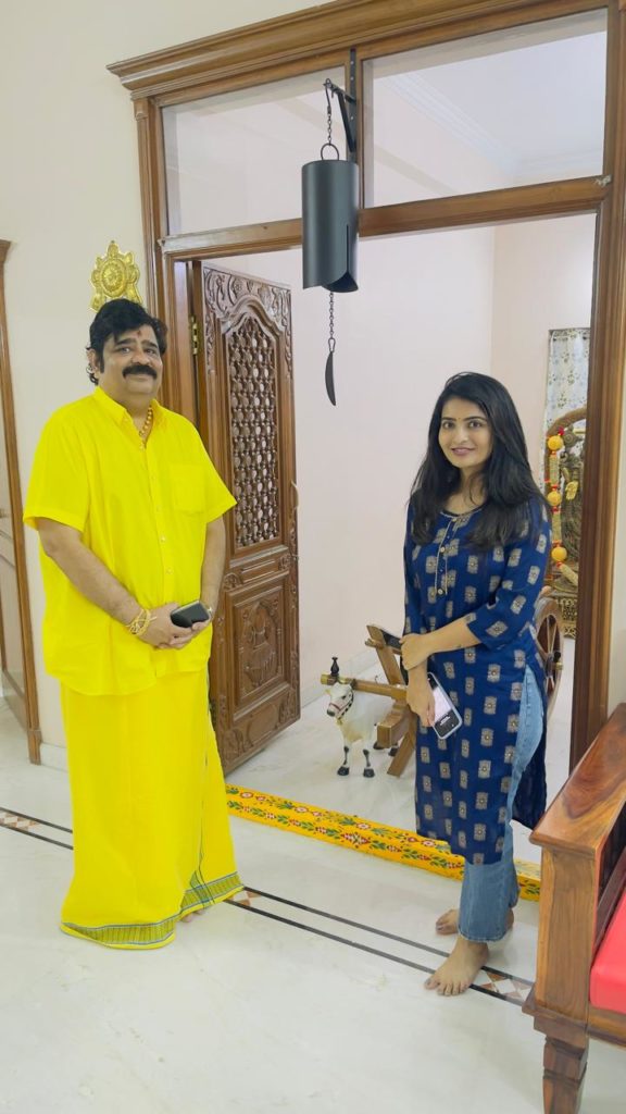 Ananya Nagalla Meets Venu Swamy before Tantra Movie Release 