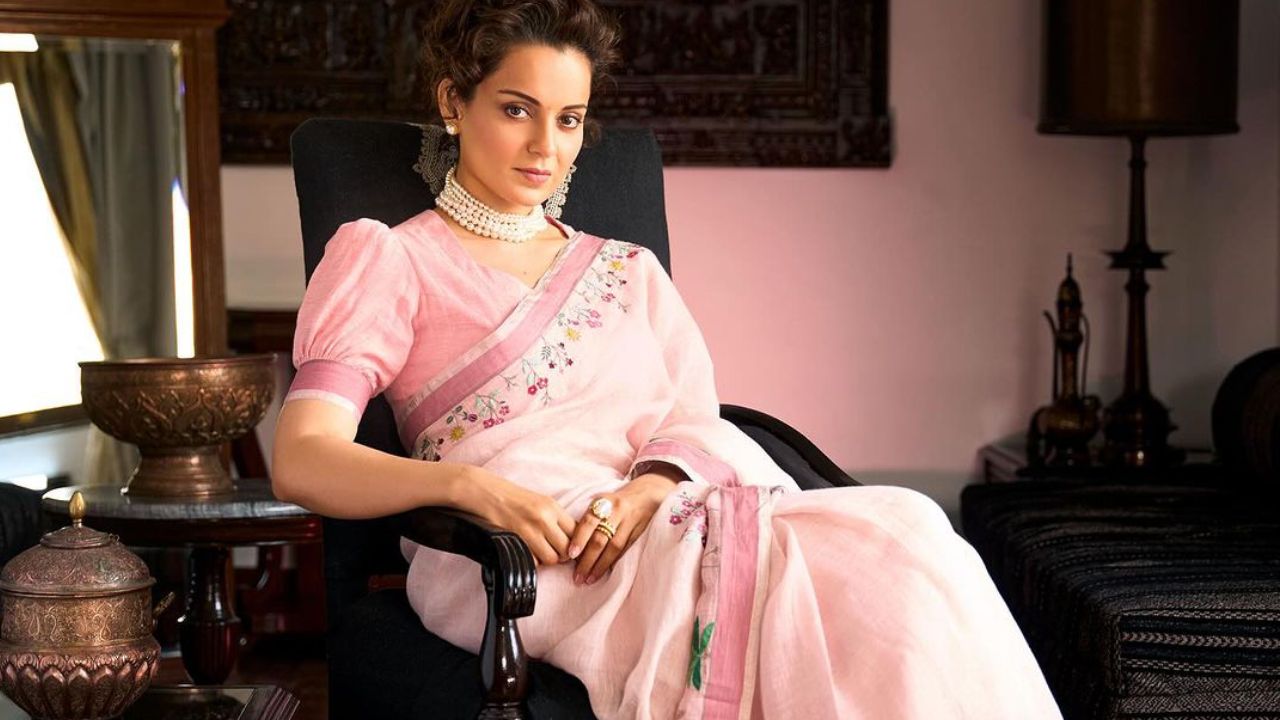 Kangana Ranaut : లోక్సభ ఎన్నికల బరిలో బాలీవుడ్ క్వీన్ కంగనా.. పోటీ ఎక్కడి నుంచో తెలుసా? Kangana Ranaut : లోక్సభ ఎన్నికల బరిలో బాలీవుడ్ క్వీన్ కంగనా.. పోటీ ఎక్కడి నుంచో తెలుసా?