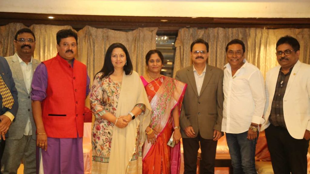 Actor Kadambari Kiran Received Rotary Club Excellence Award for Manam Saitham Charity 