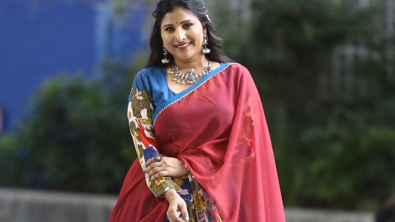 Singer Mangli : నేను బాగానే ఉన్నాను.. రూమర్స్ నమ్మొద్దు.. మంగ్లీ పోస్ట్ వైరల్.. Singer Mangli : నేను బాగానే ఉన్నాను.. రూమర్స్ నమ్మొద్దు.. మంగ్లీ పోస్ట్ వైరల్..