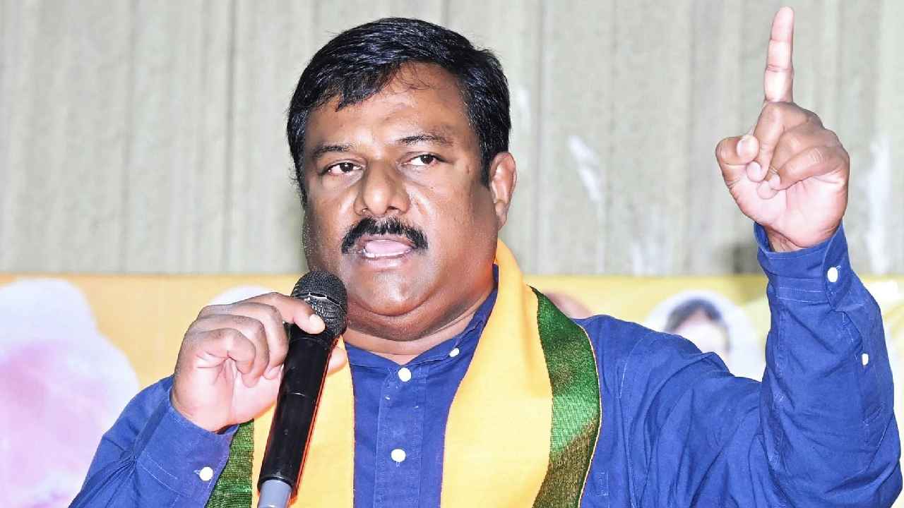 సీఎం రేవంత్ రెడ్డి అందుకే ఢిల్లీలో పర్యటించారు: బీజేఎల్పీ లీడర్ మహేశ్వర్ రెడ్డి సీఎం రేవంత్ రెడ్డి అందుకే ఢిల్లీలో పర్యటించారు: బీజేఎల్పీ లీడర్ మహేశ్వర్ రెడ్డి