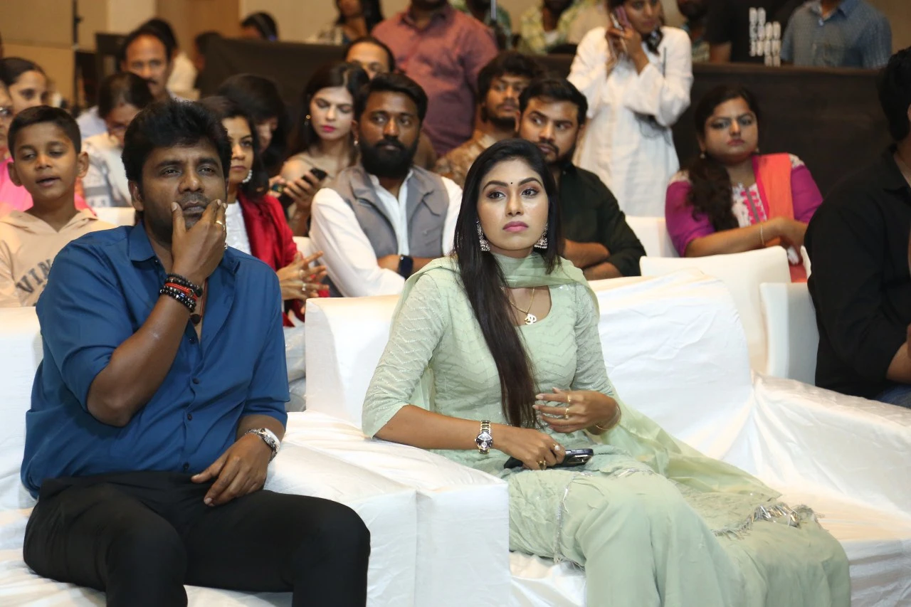 Anjali Geethanjali Malli Vachindi Movie Pre release event gallery