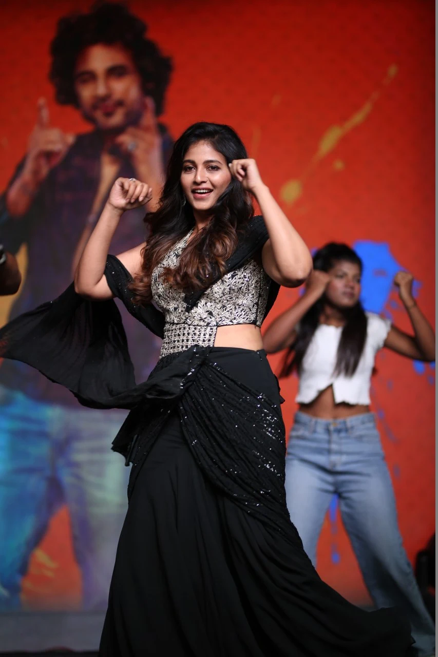 Anjali Photos at Geethanjali Malli Vachindi Movie Pre Release Event