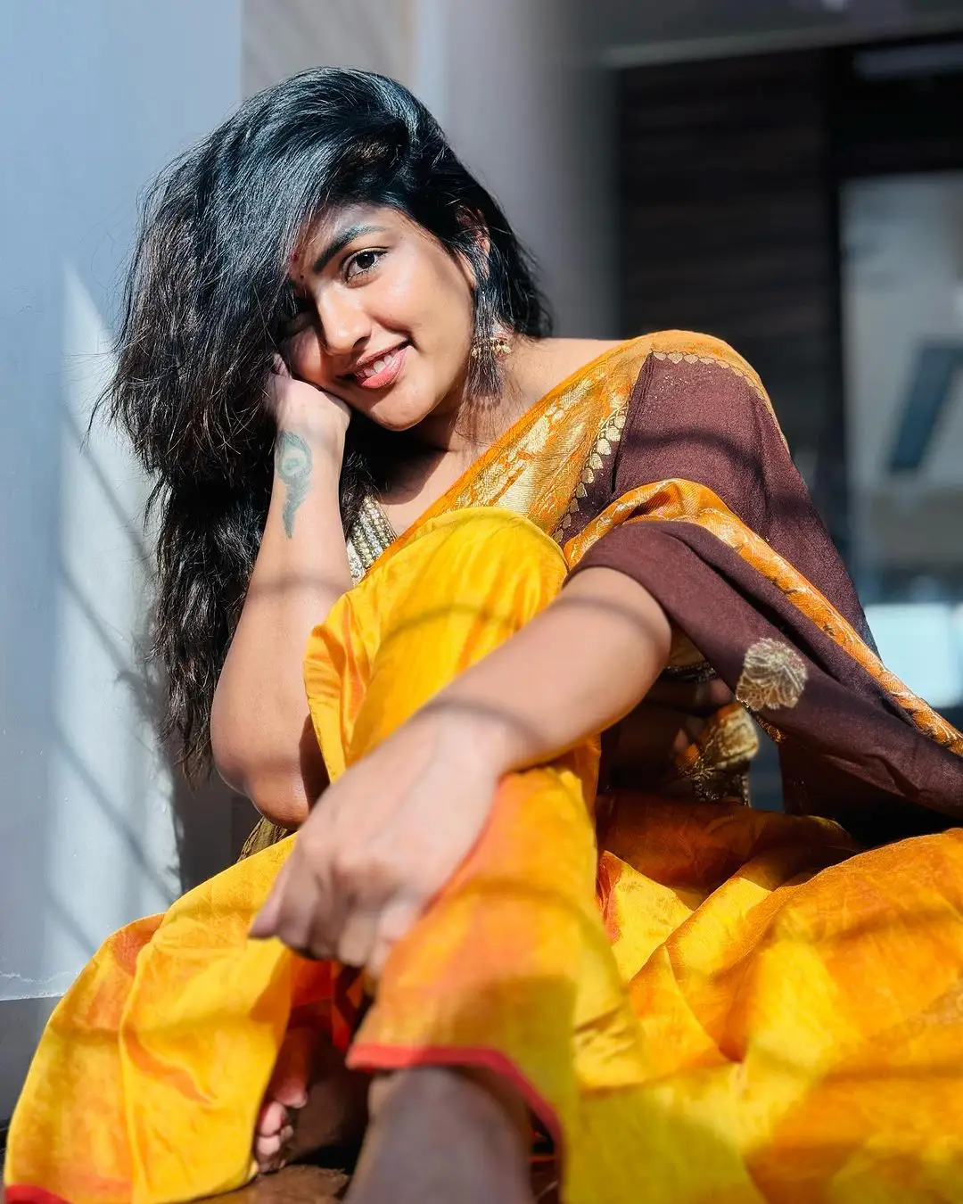 Eesha Rebba Traditional Looks in Saree