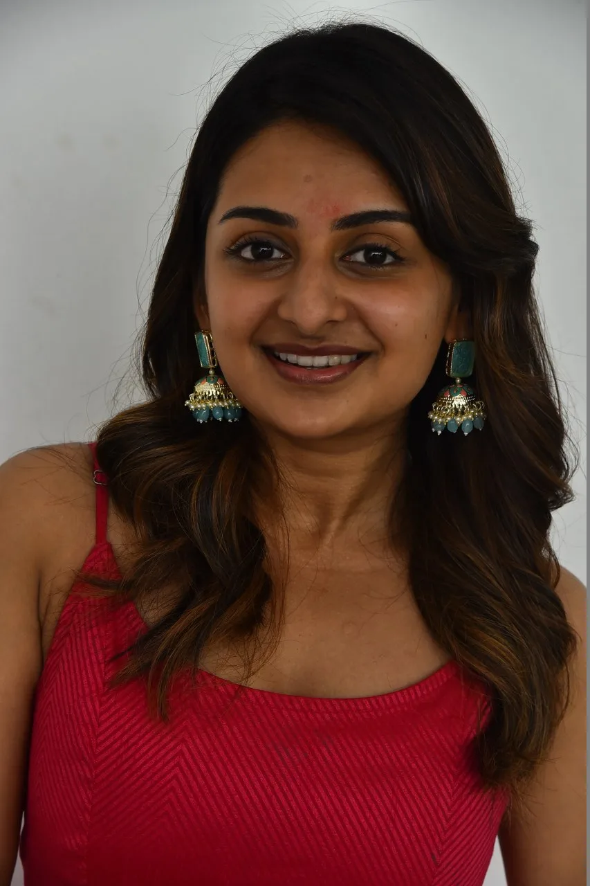 Esther Anil Stunning Looks in Movie Opening