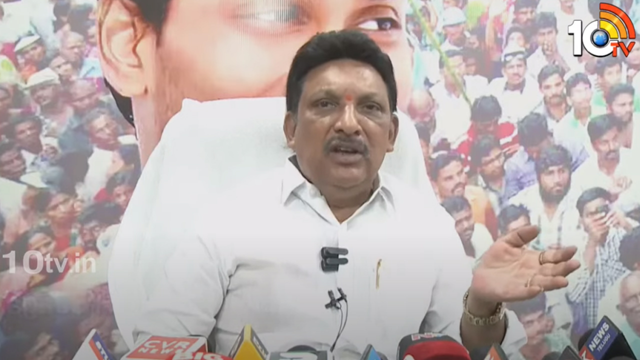 పవన్ కల్యాణ్, చిరంజీవిపై భీమవరం ఎమ్మెల్యే గ్రంధి శ్రీనివాస్ ఫైర్ పవన్ కల్యాణ్, చిరంజీవిపై భీమవరం ఎమ్మెల్యే గ్రంధి శ్రీనివాస్ ఫైర్