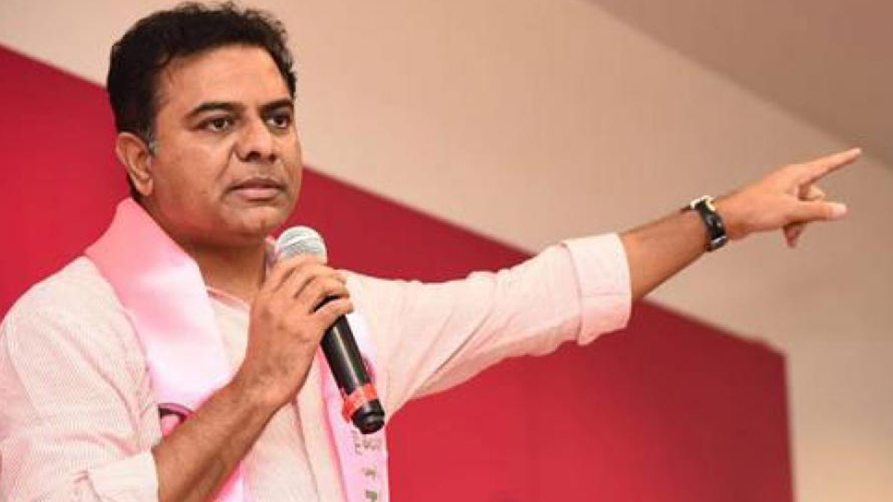 KTR: అటువంటి వ్యక్తిని ఎమ్మెల్సీగా గెలిపిస్తారా?: కేటీఆర్ KTR: అటువంటి వ్యక్తిని ఎమ్మెల్సీగా గెలిపిస్తారా?: కేటీఆర్