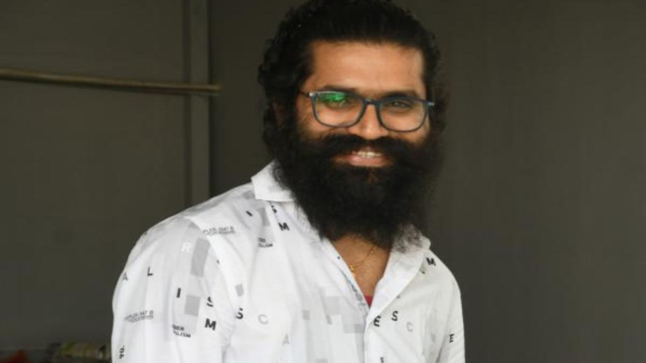 Bheems Ceciroleo : టాలీవుడ్కి కొత్త కమర్షియల్ మ్యూజిక్ డైరెక్టర్ దొరికేశాడు.. ఇక దేవిశ్రీ, థమన్.. Bheems Ceciroleo : టాలీవుడ్కి కొత్త కమర్షియల్ మ్యూజిక్ డైరెక్టర్ దొరికేశాడు.. ఇక దేవిశ్రీ, థమన్..