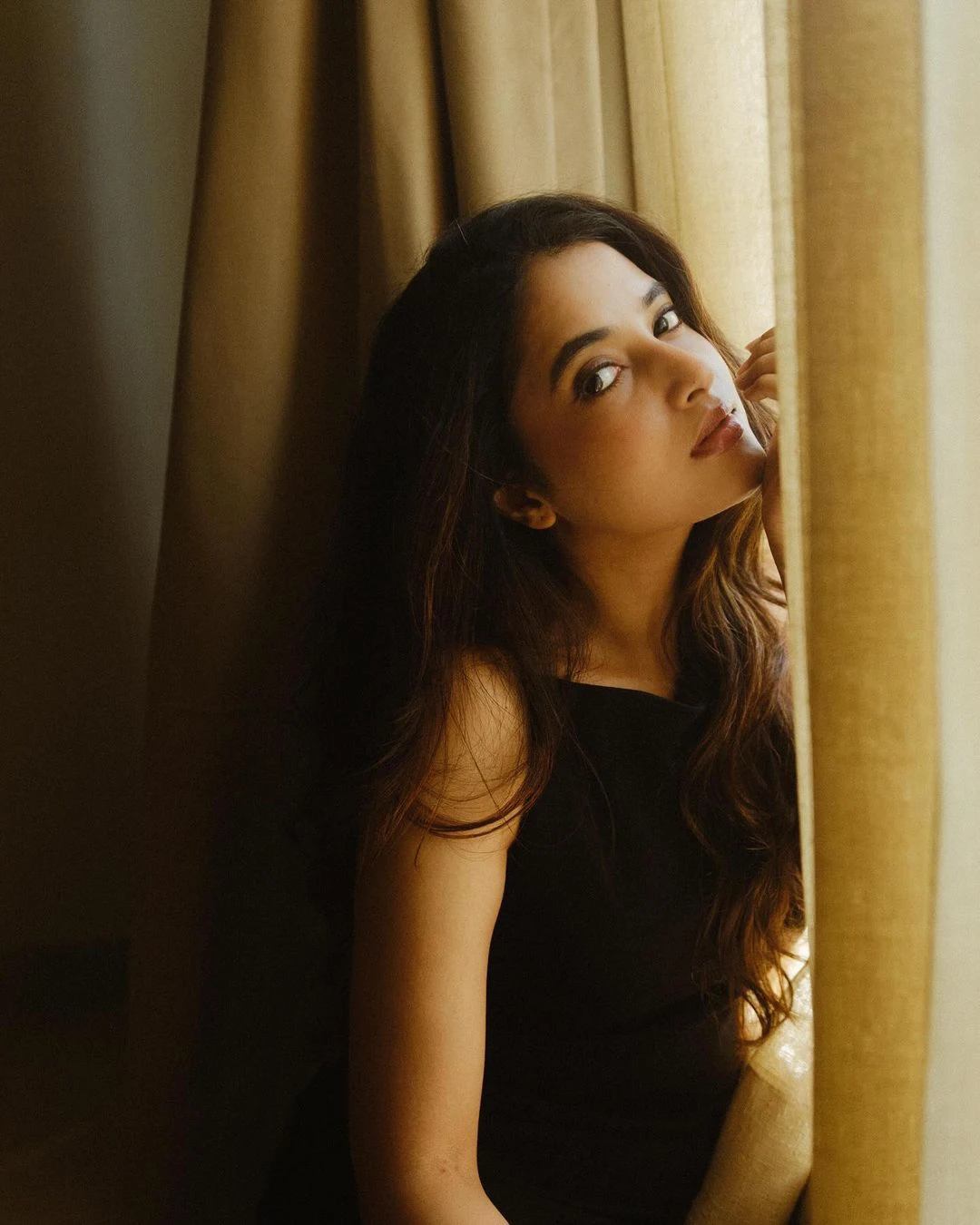 OG Movie Actress Priyanka Mohan Photos gone viral