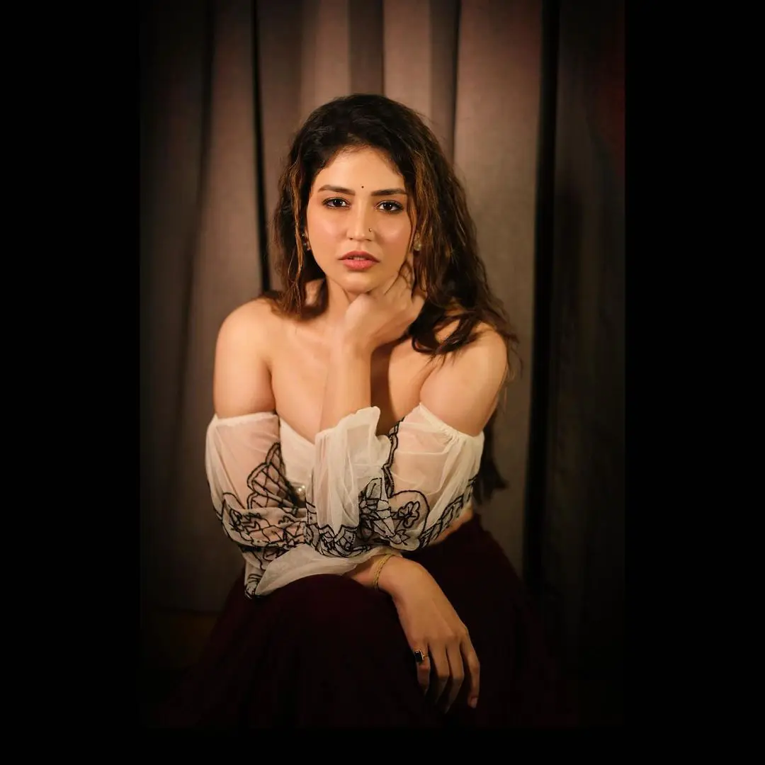 Priyanka Jawalkar Beautiful Looks from Latest Photo Shoot