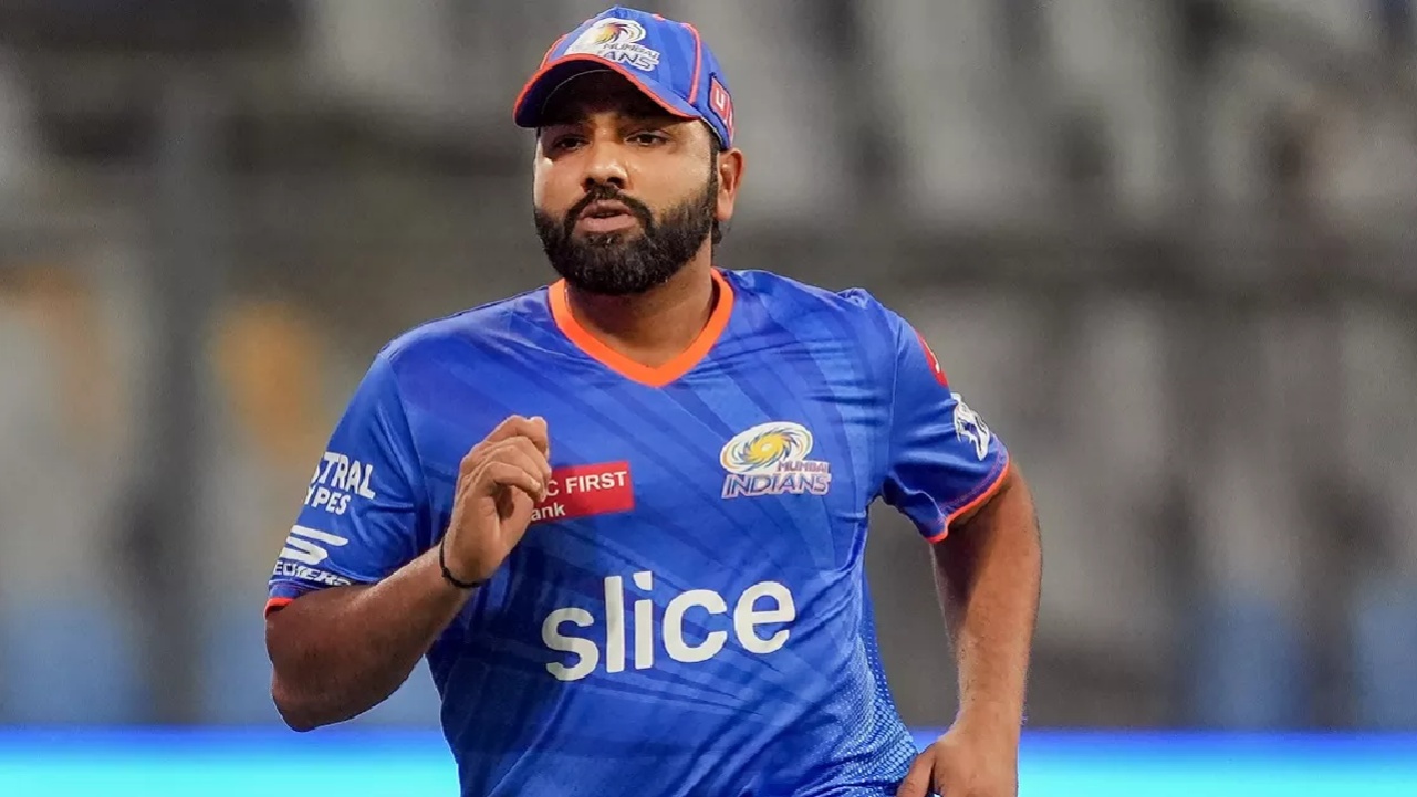 Rohit Sharma : రోహిత్ ముంబైని నడిపిస్తాడు.. అయితే.. : మాజీ క్రికెటర్ ఆసక్తికర వ్యాఖ్యలు Rohit Sharma : రోహిత్ ముంబైని నడిపిస్తాడు.. అయితే.. : మాజీ క్రికెటర్ ఆసక్తికర వ్యాఖ్యలు
