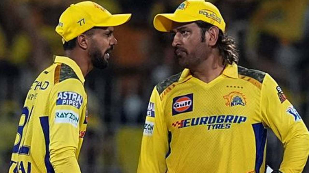 రుతురాజ్ గైక్వాడ్కు సీఎస్కే కెప్టెన్సీ బాధ్యతల గురించి ధోనీ ఎప్పుడు చెప్పాడో తెలుసా.. రుతురాజ్ గైక్వాడ్కు సీఎస్కే కెప్టెన్సీ బాధ్యతల గురించి ధోనీ ఎప్పుడు చెప్పాడో తెలుసా..