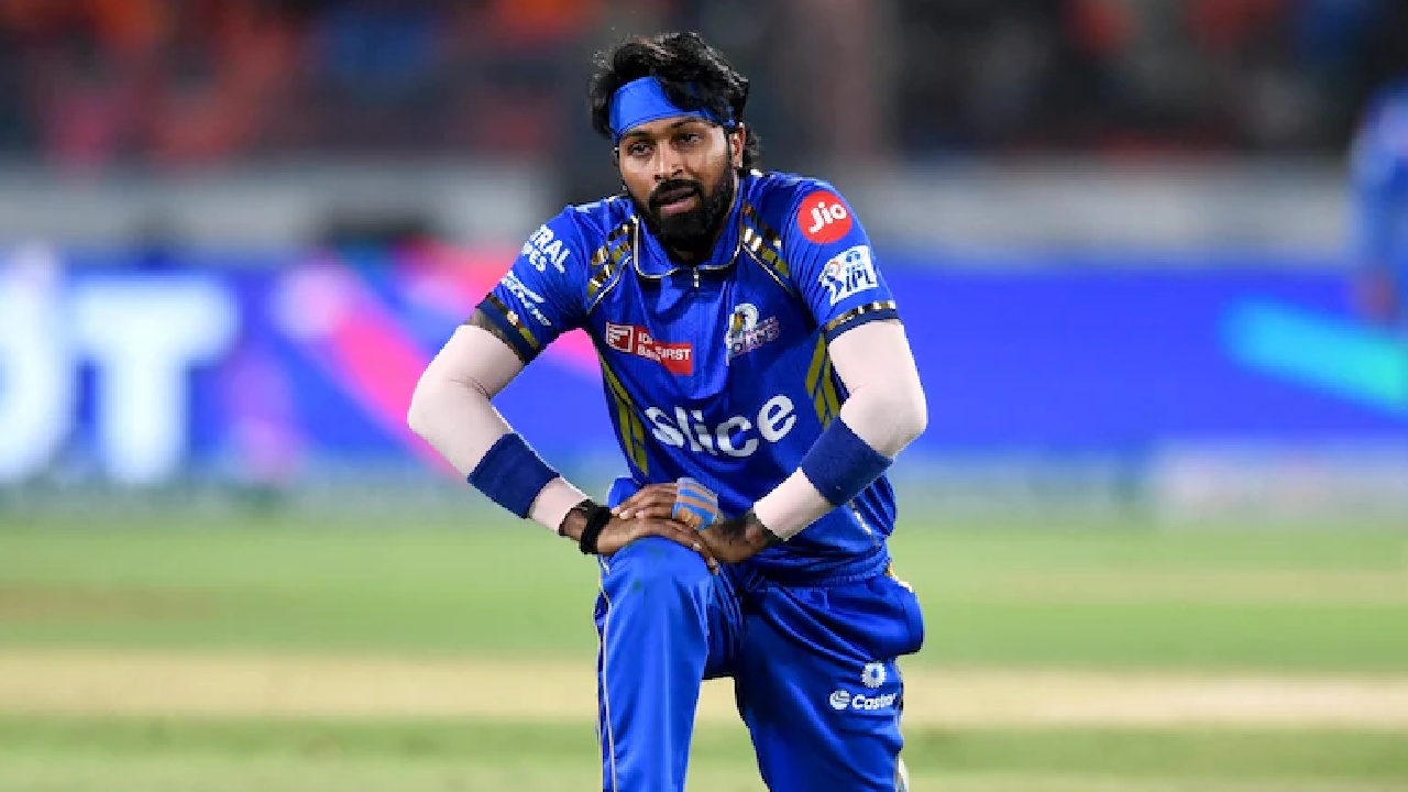 Hardik Pandya : హార్దిక్ పాండ్య గాయపడ్డాడు.. దాన్ని అతడు ఒప్పుకోవడం లేదు : కివీస్ మాజీ పేసర్ సంచలన వ్యాఖ్యలు Hardik Pandya : హార్దిక్ పాండ్య గాయపడ్డాడు.. దాన్ని అతడు ఒప్పుకోవడం లేదు : కివీస్ మాజీ పేసర్ సంచలన వ్యాఖ్యలు