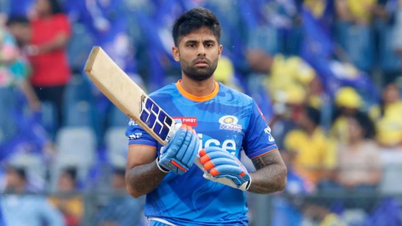 Suryakumar Yadav : చెన్నైతో మ్యాచ్కు ముందు కెమెరాను బద్దలు కొట్టిన సూర్యకుమార్ యాదవ్ Suryakumar Yadav : చెన్నైతో మ్యాచ్కు ముందు కెమెరాను బద్దలు కొట్టిన సూర్యకుమార్ యాదవ్