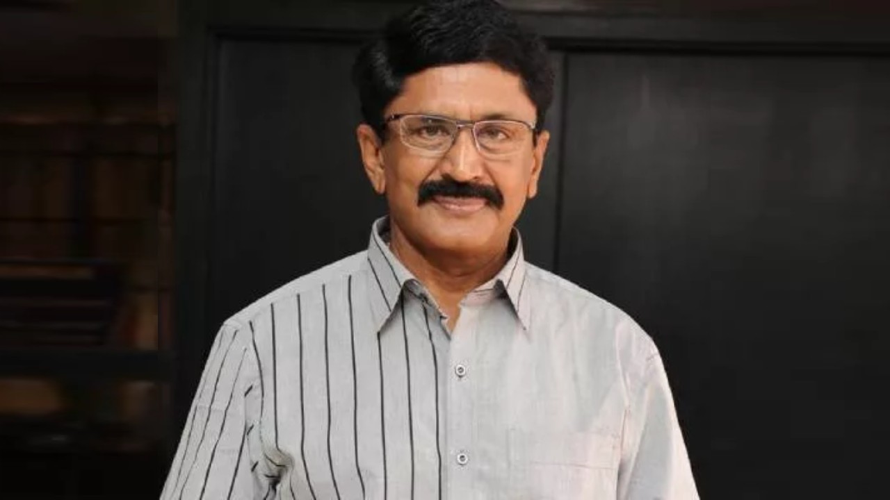 Murali Mohan : మురళీ మోహన్ అసలు పేరేంటో తెలుసా.. రెండుసార్లు పేరు మార్పు.. Murali Mohan : మురళీ మోహన్ అసలు పేరేంటో తెలుసా.. రెండుసార్లు పేరు మార్పు..