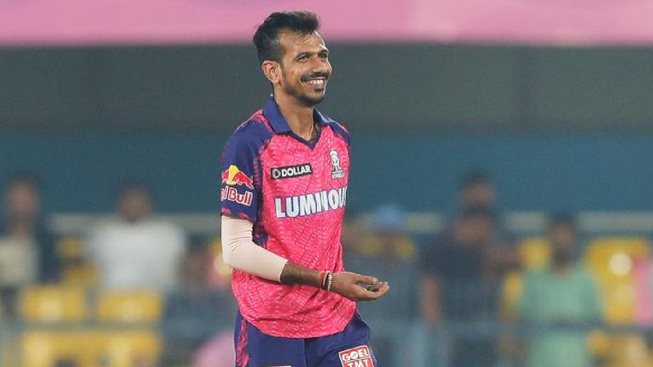 Yuzvendra Chahal : ప్రపంచ రికార్డు పై చాహల్ కన్ను.. మూడు అడుగుల దూరం.. Yuzvendra Chahal : ప్రపంచ రికార్డు పై చాహల్ కన్ను.. మూడు అడుగుల దూరం..