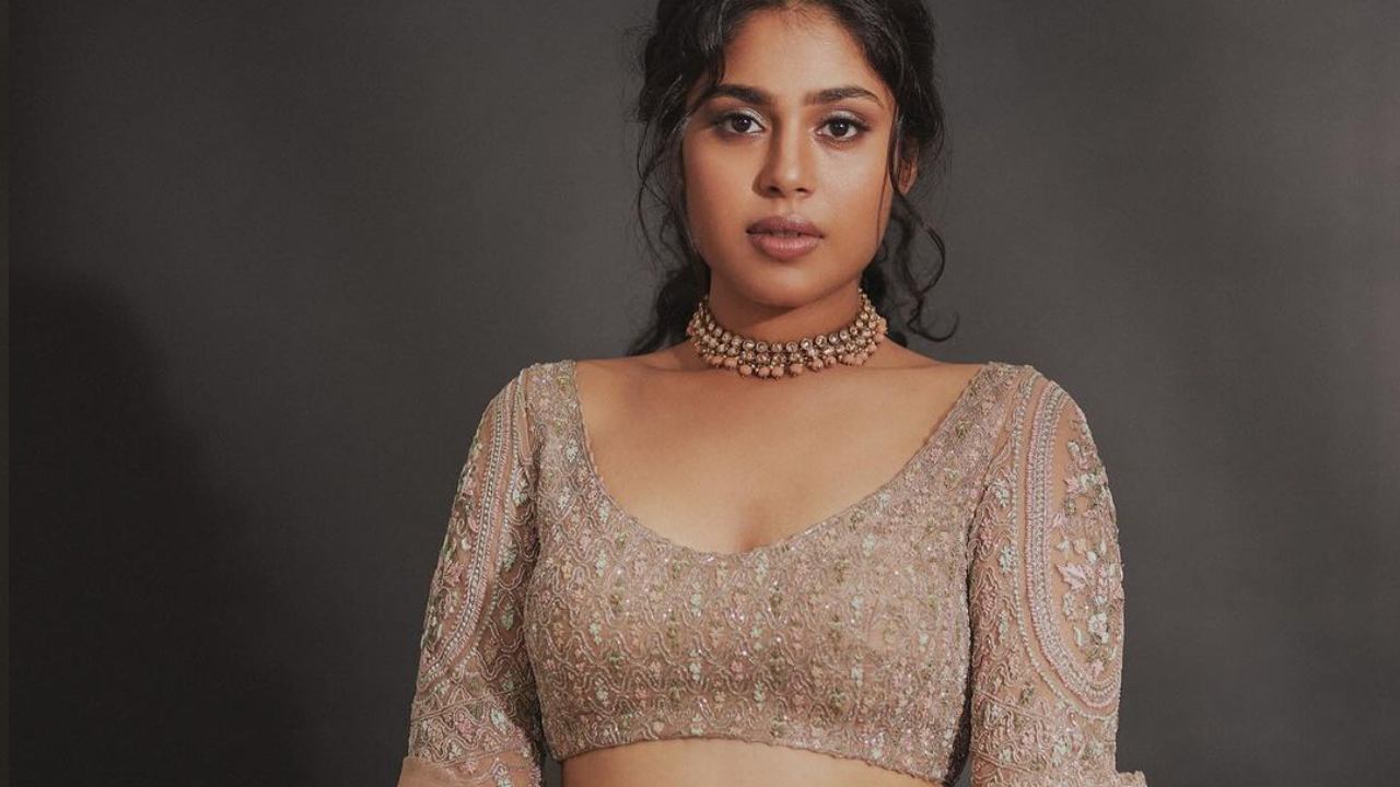 Faria Abdullah : నా అంత హైట్ లేకపోయినా పర్లేదు.. ఫరియా అబ్దుల్లాకు ఎలాంటి భర్త కావాలంటే..? Faria Abdullah : నా అంత హైట్ లేకపోయినా పర్లేదు.. ఫరియా అబ్దుల్లాకు ఎలాంటి భర్త కావాలంటే..?