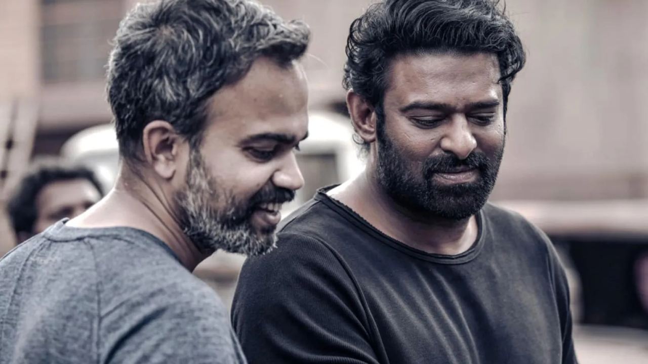 Salaar 2 Movie : సలార్ 2 అప్డేట్.. త్వరలో ప్రభాస్ని కలవనున్న ప్రశాంత్ నీల్.. ఎందుకంటే? Salaar 2 Movie : సలార్ 2 అప్డేట్.. త్వరలో ప్రభాస్ని కలవనున్న ప్రశాంత్ నీల్.. ఎందుకంటే?