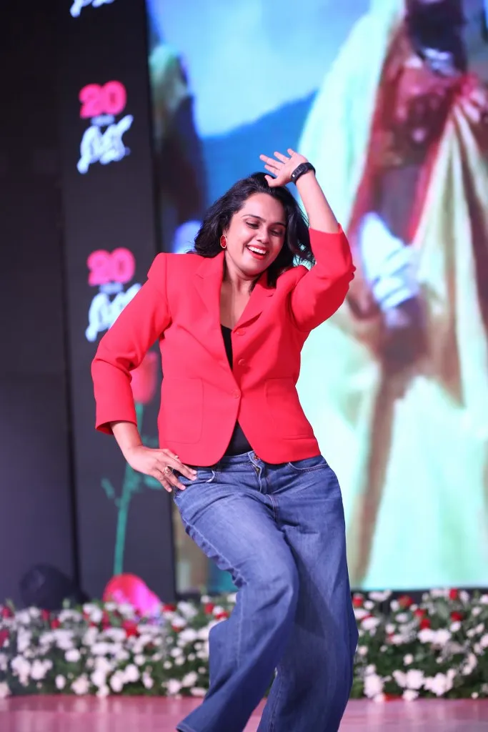 Abhinaya Sri Amazing Looks in Arya 20 Years Event