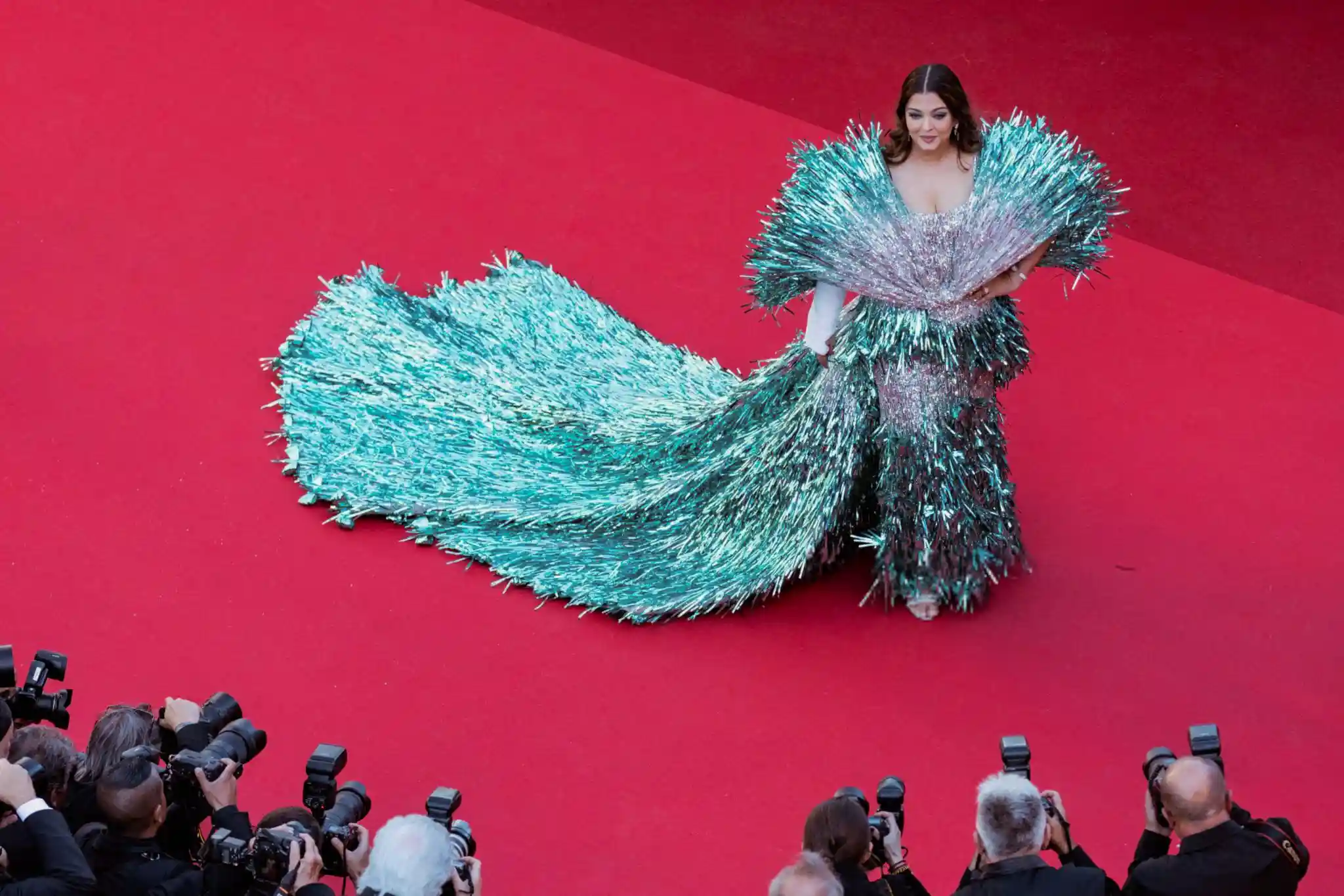 Aishwarya Rai Bachchan Participated in Cannes Film Festival 2024 with Hand Injury