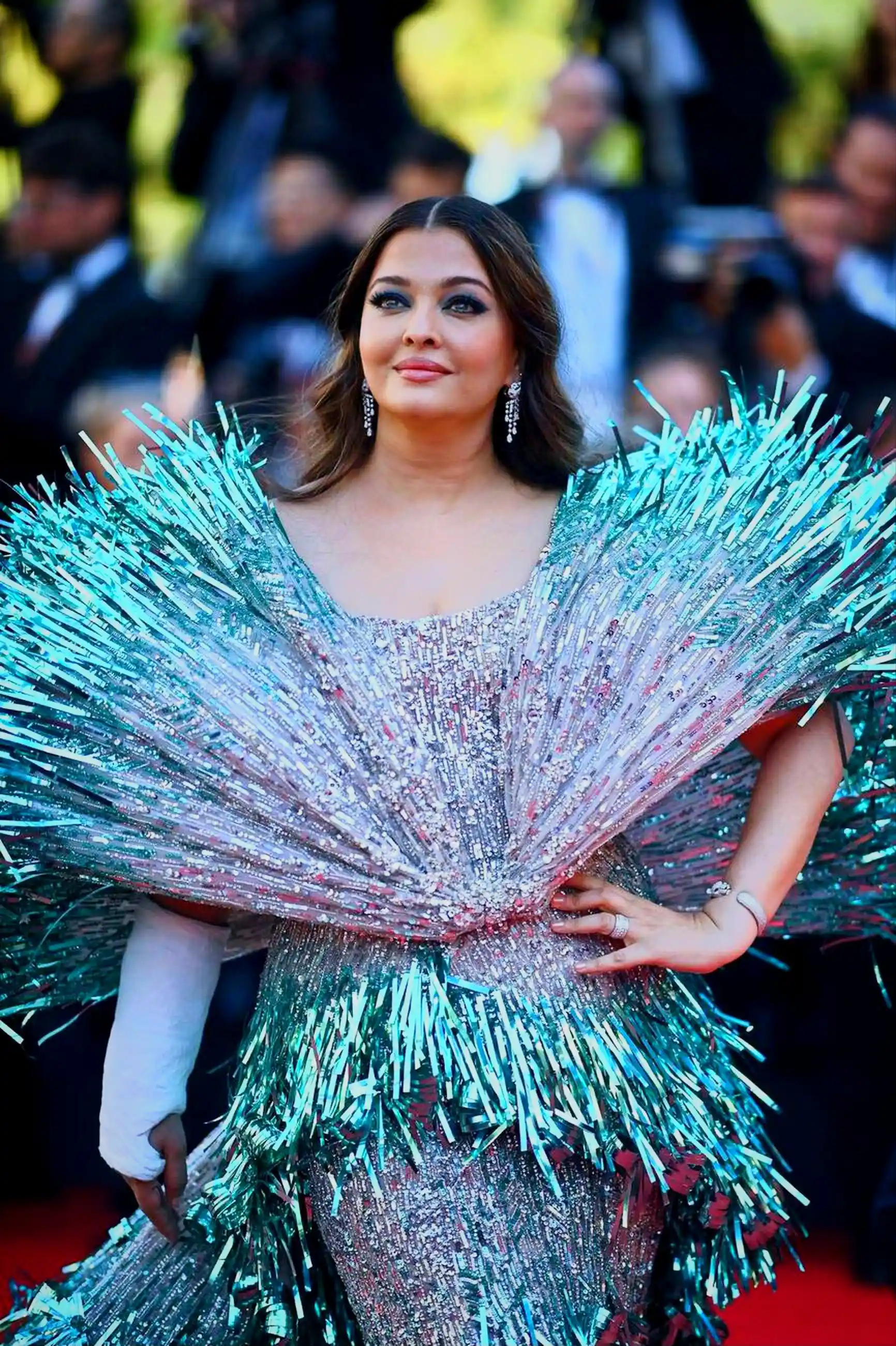 Aishwarya Rai Bachchan Participated in Cannes Film Festival 2024 with Hand Injury