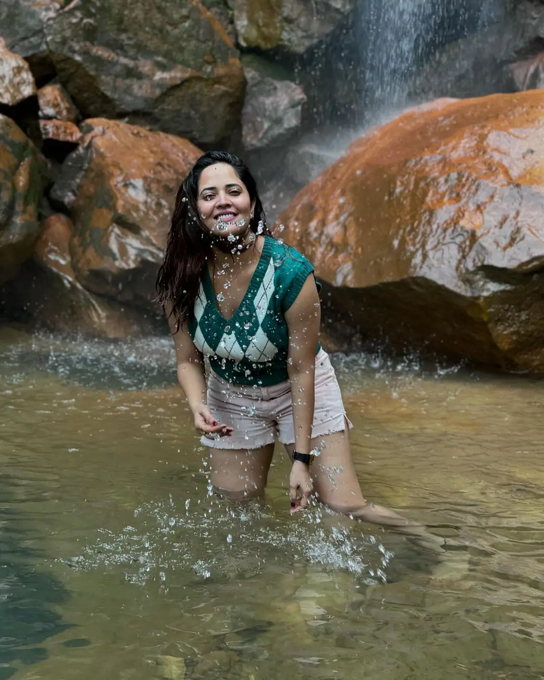 Anasuya Bharadwaj Enjoying Vacation with Family