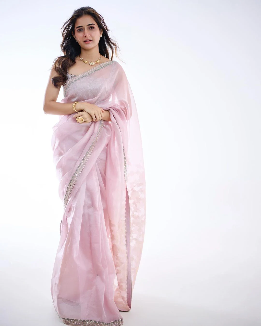 Ashika Ranganath Cute Looks in Saree
