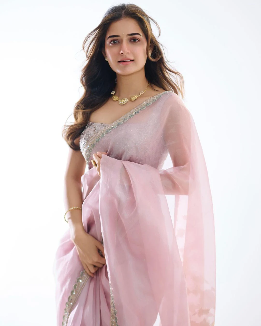 Ashika Ranganath Cute Looks in Saree