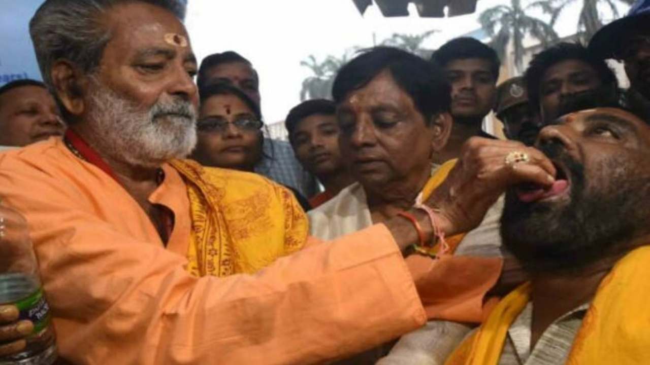 Fish Prasadam : బత్తిని ఫ్యామిలీ చేప ప్రసాదం.. పంపిణీ తేదీ ఎప్పుడు.. ఎక్కడంటే? Fish Prasadam : బత్తిని ఫ్యామిలీ చేప ప్రసాదం.. పంపిణీ తేదీ ఎప్పుడు.. ఎక్కడంటే?