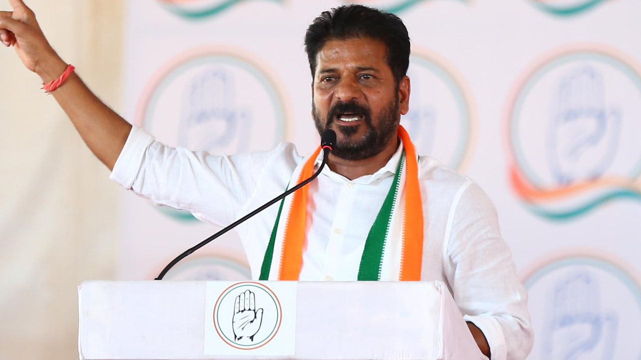 అమిత్ షా ఫేక్ వీడియో కేసు.. ఢిల్లీ పోలీసులకు సమాధానం ఇచ్చిన సీఎం రేవంత్ అమిత్ షా ఫేక్ వీడియో కేసు.. ఢిల్లీ పోలీసులకు సమాధానం ఇచ్చిన సీఎం రేవంత్