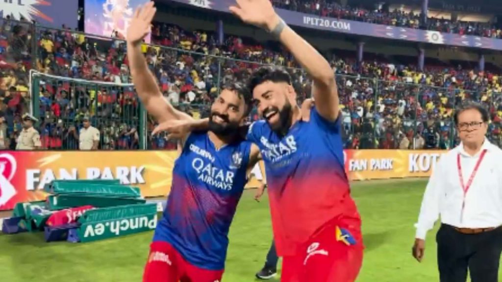 Dinesh Karthik and Mohammad Sirajuddin