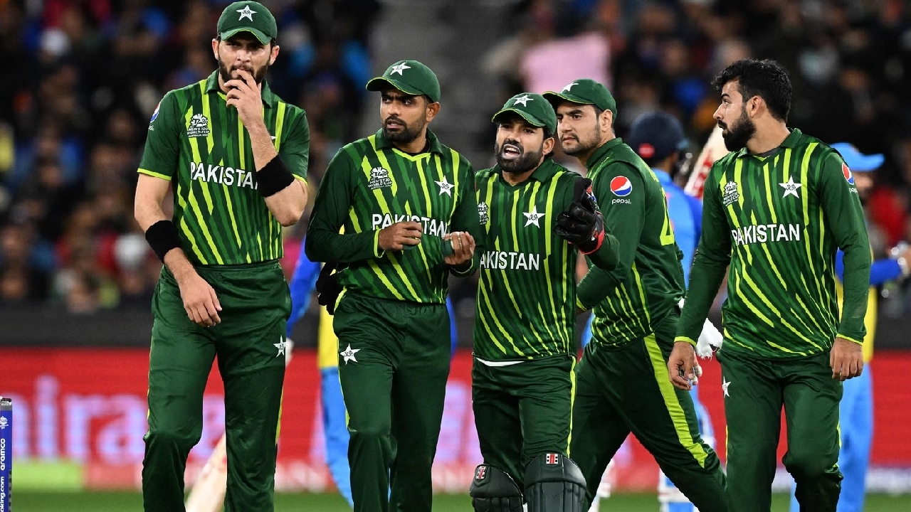 T20 World Cup 2024 : టీ20 ప్రపంచకప్కు ముందు పాకిస్తాన్కు దిమ్మదిరిగే షాక్.. T20 World Cup 2024 : టీ20 ప్రపంచకప్కు ముందు పాకిస్తాన్కు దిమ్మదిరిగే షాక్..