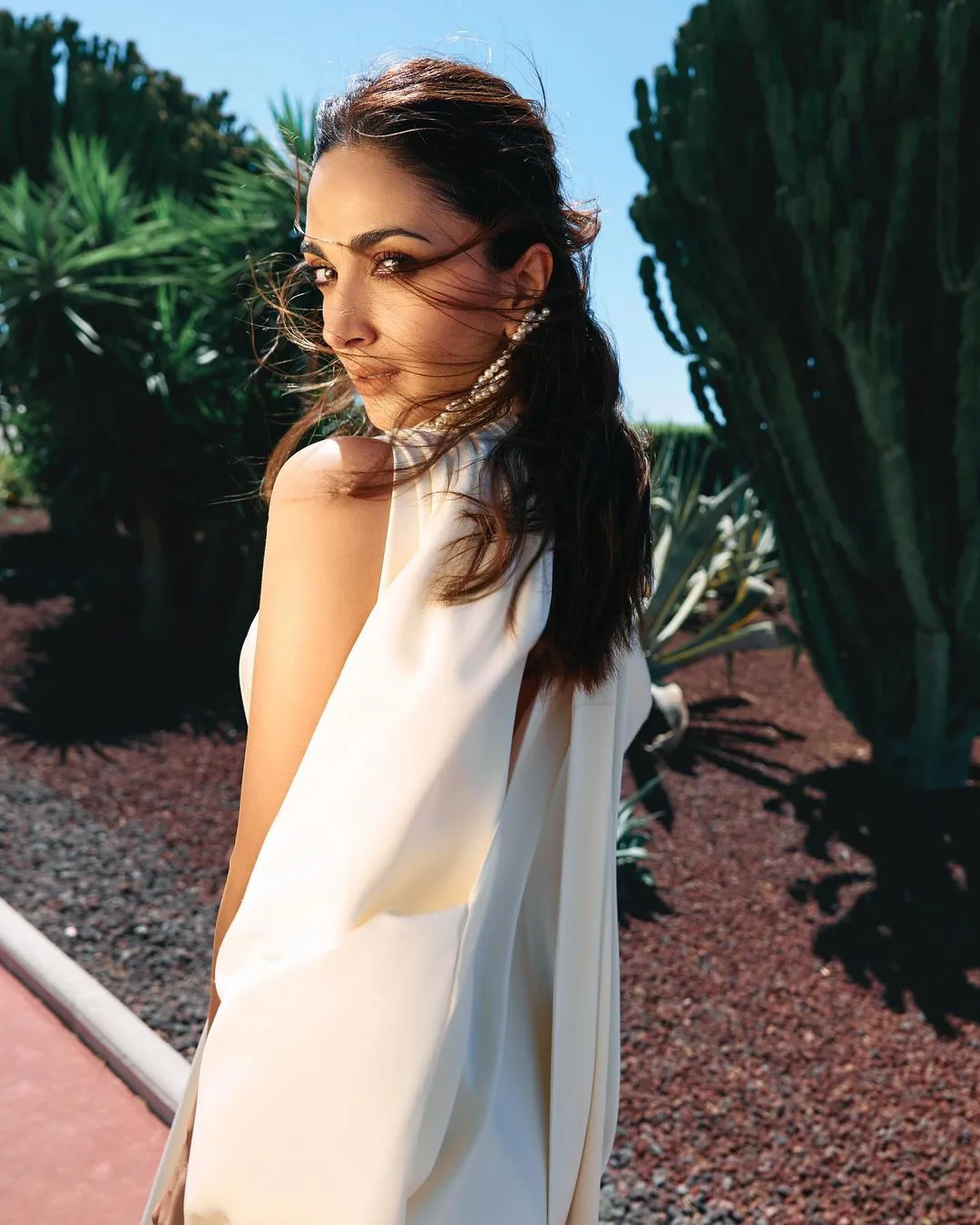 Kiara Advani Shines at Cannes Film Festival