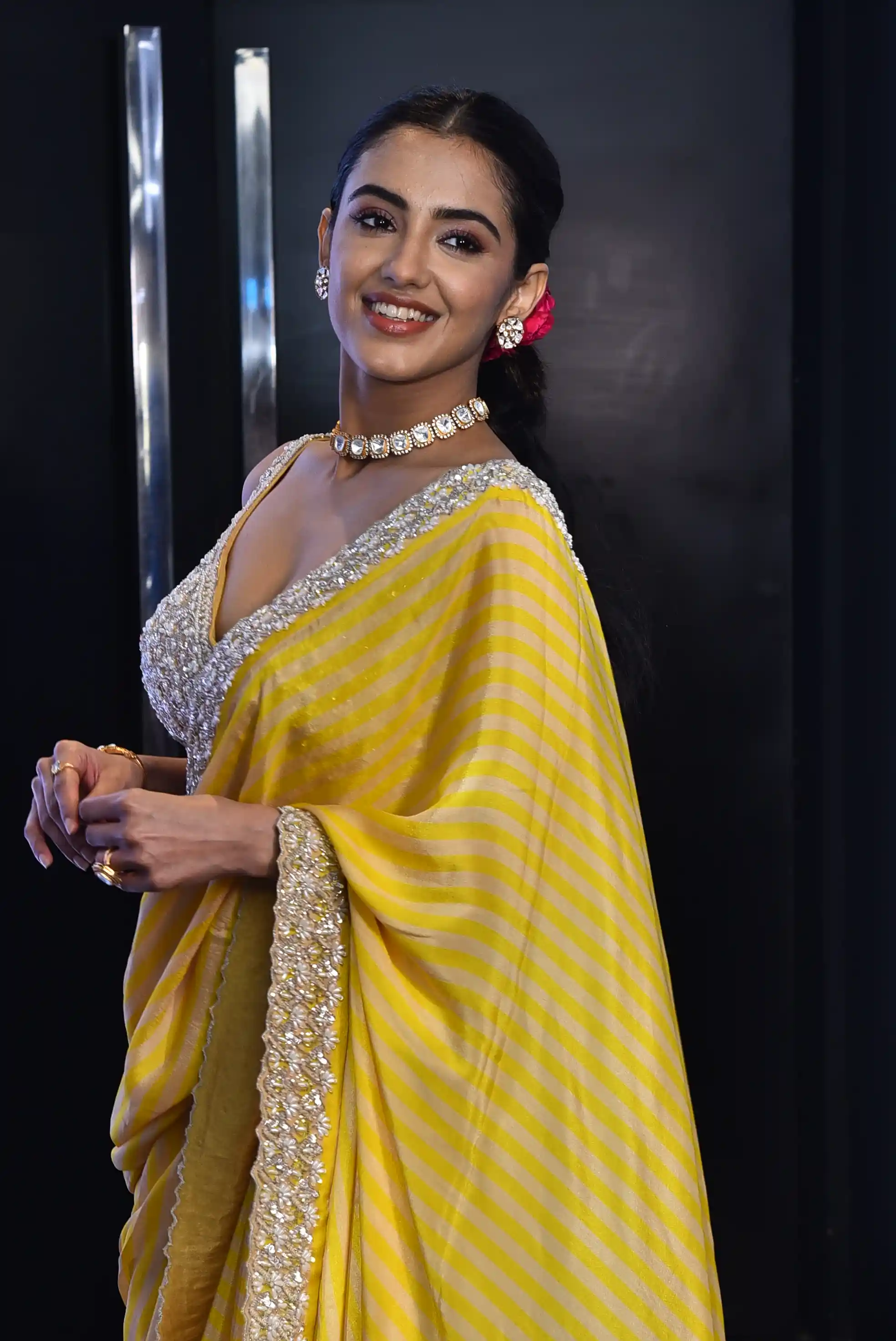 Malvika Sharma Stunning Looks in Saree