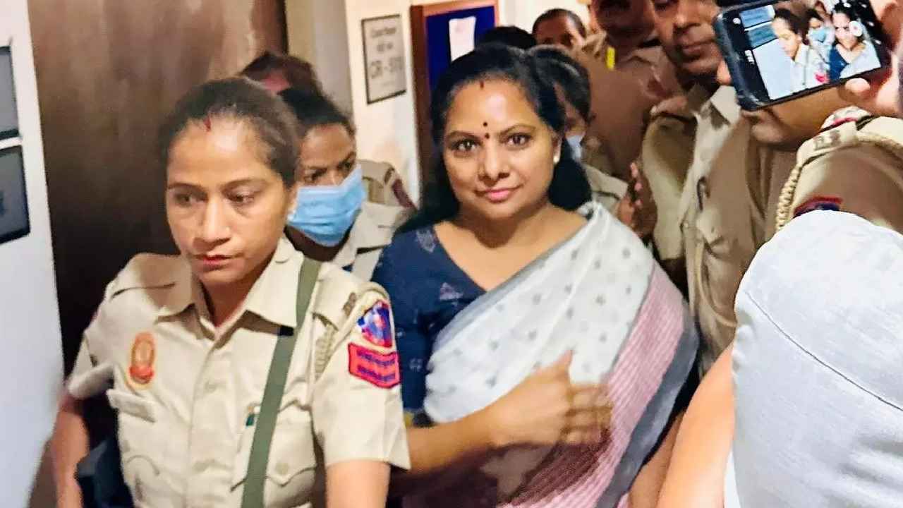 Mlc Kavitha : రౌస్ అవెన్యూ కోర్టుకు ఎమ్మెల్సీ కవిత కీలక విన్నపం.. ఏమని కోరారంటే.. Mlc Kavitha : రౌస్ అవెన్యూ కోర్టుకు ఎమ్మెల్సీ కవిత కీలక విన్నపం.. ఏమని కోరారంటే..