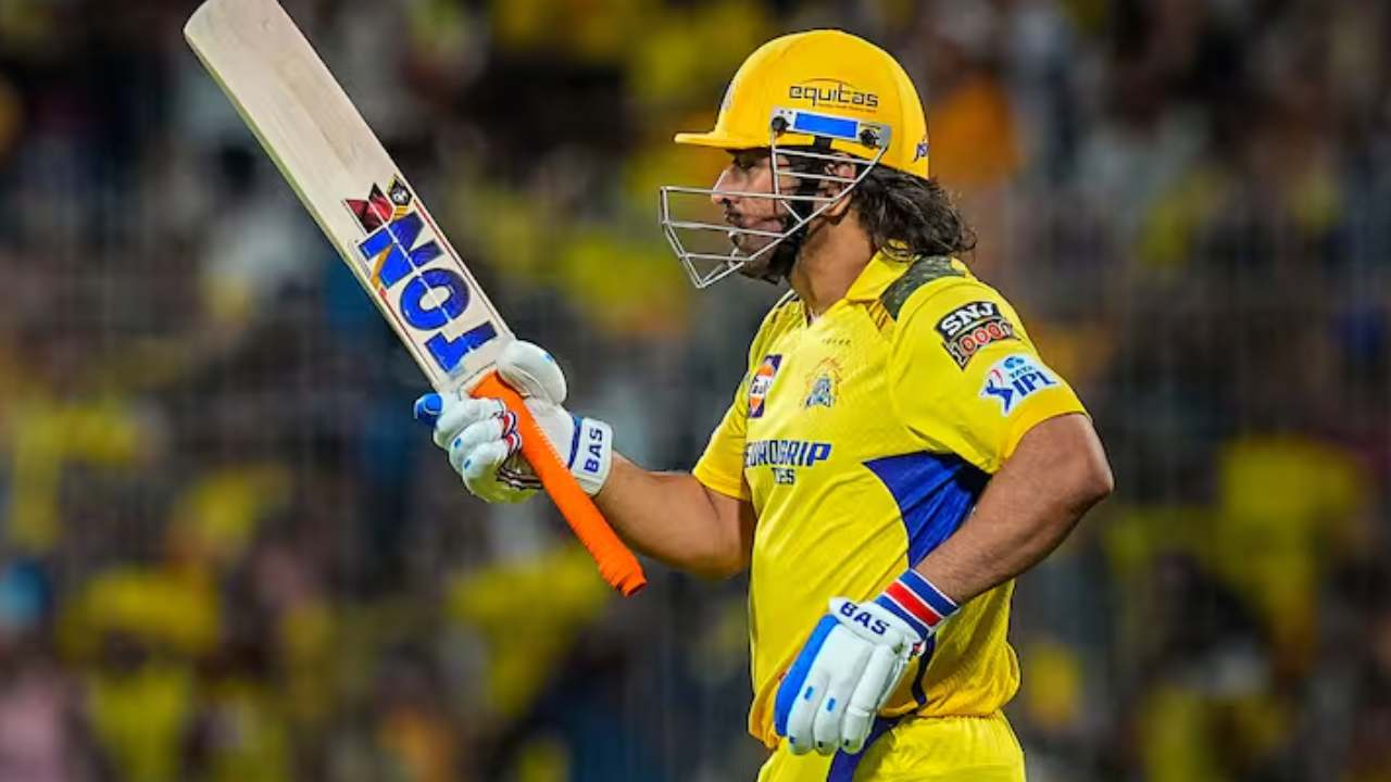 IPL 2024 : ఐపీఎల్-2024 సీజన్లో తొలిసారి అవుట్ అయిన మహేంద్ర సింగ్ ధోనీ.. ఎలా అంటే? IPL 2024 : ఐపీఎల్-2024 సీజన్లో తొలిసారి అవుట్ అయిన మహేంద్ర సింగ్ ధోనీ.. ఎలా అంటే?