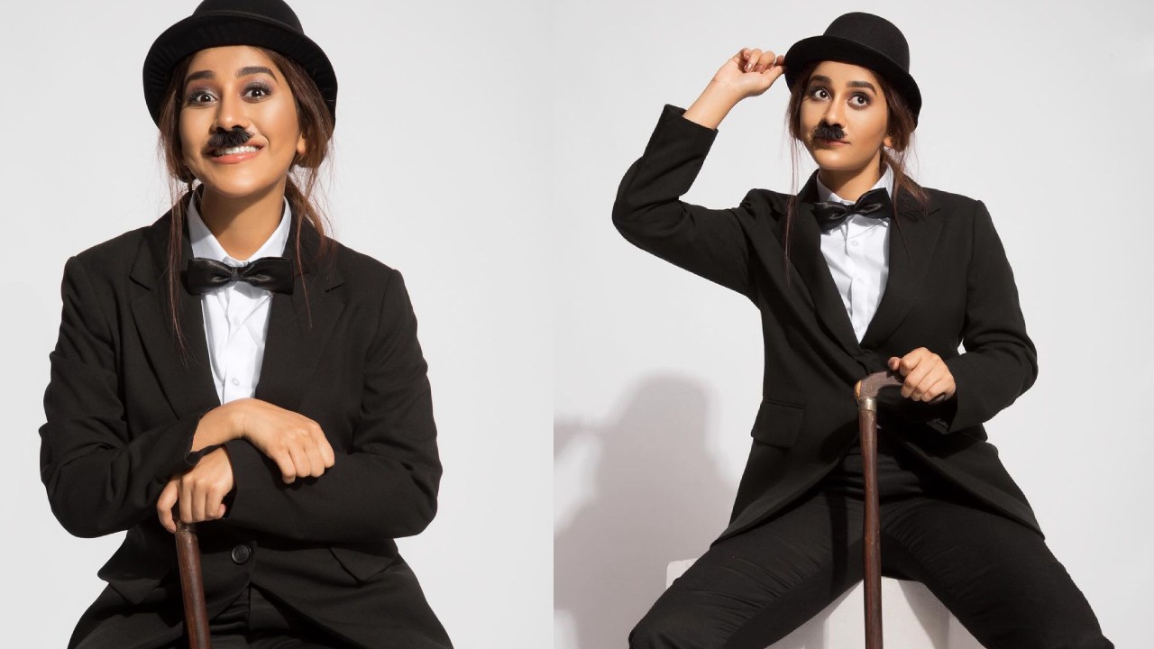 Nabha Natesh : చార్లీ చాప్లిన్‌లా నవ్వుతూ నభా నటేష్ క్యూట్ ఫొటోలు..