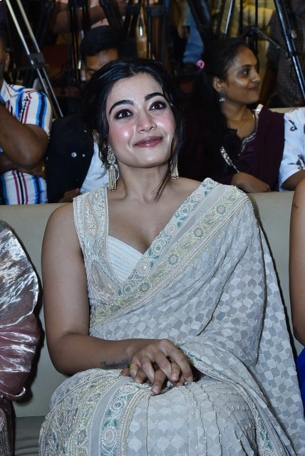 Rashmika Mandanna Shines in Saree