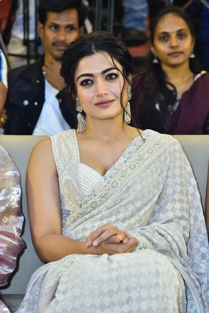 Rashmika Mandanna Shines in Saree