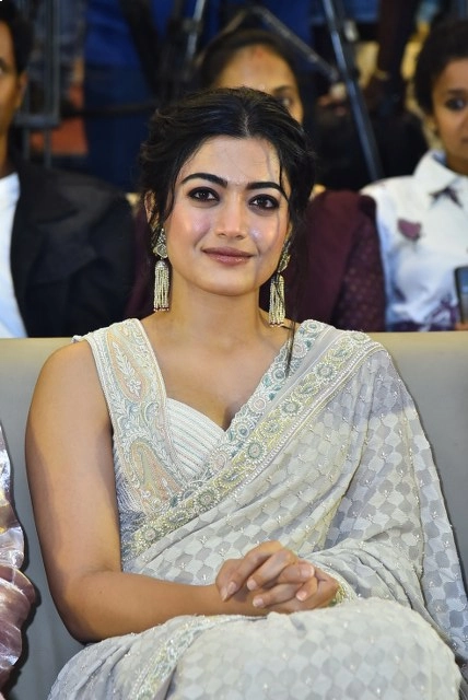 Rashmika Mandanna Shines in Saree