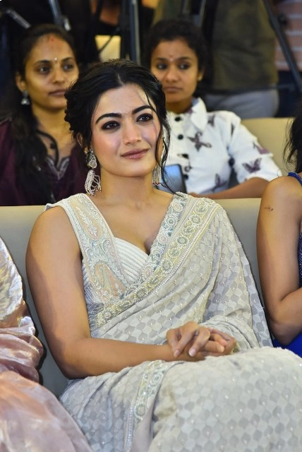 Rashmika Mandanna Shines in Saree