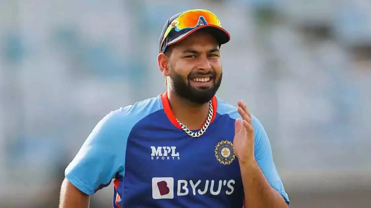 Rishabh Pant : రెండు నెలలు బ్రష్ చేసుకోలేకపోయా.. కారు ప్రమాదం తరువాత ఏడు నెలలు నరకం Rishabh Pant : రెండు నెలలు బ్రష్ చేసుకోలేకపోయా.. కారు ప్రమాదం తరువాత ఏడు నెలలు నరకం