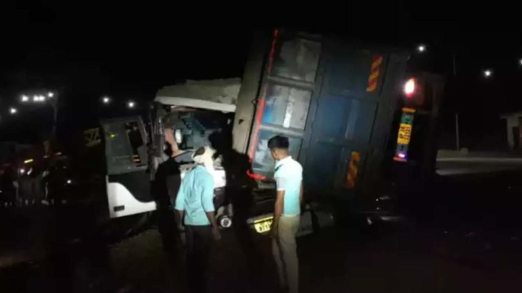Road Accident in Uttarpradesh