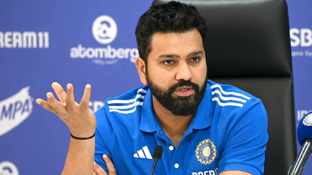 Rohit Sharma : హార్దిక్ పాండ్య కెప్టెన్సీలో ఆడడంపై తొలిసారి స్పందించిన రోహిత్ శర్మ Rohit Sharma : హార్దిక్ పాండ్య కెప్టెన్సీలో ఆడడంపై తొలిసారి స్పందించిన రోహిత్ శర్మ