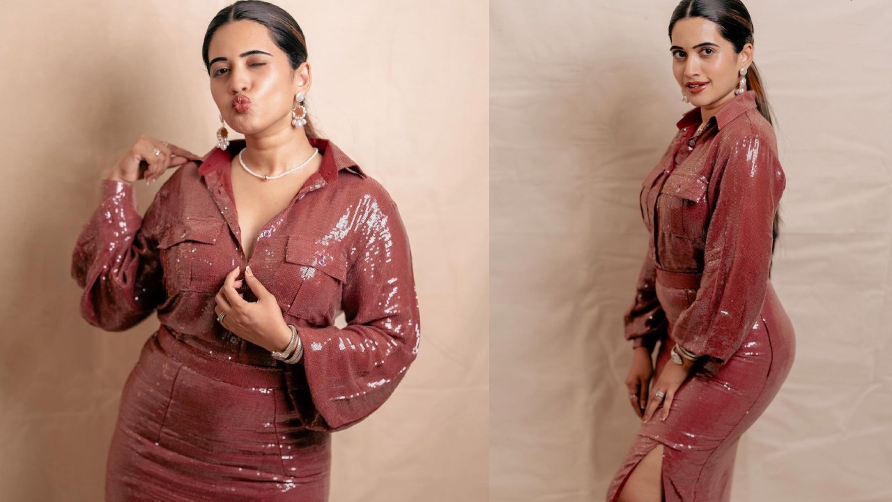 Sravanthi Chokarapu : యాంకర్ స్రవంతి అదిరిపోయే పోజులు..