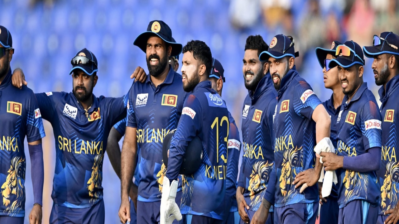 T20 World Cup 2024 : టీ20 ప్రపంచకప్కు శ్రీలంక జట్టు ఇదే.. కెప్టెన్ ఎవరో తెలుసా? T20 World Cup 2024 : టీ20 ప్రపంచకప్కు శ్రీలంక జట్టు ఇదే.. కెప్టెన్ ఎవరో తెలుసా?